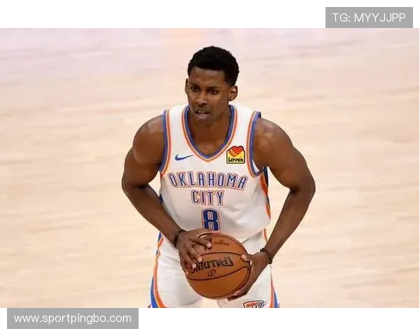 科里森无球策应改变雷霆内线进攻结构