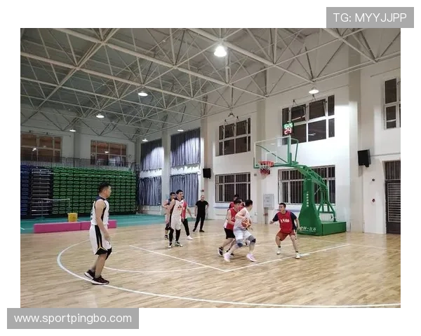 篮球比赛中，暂停时间限制的规则解析与常见应用场景